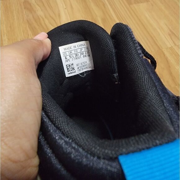 Adidas Pro Elevate Sz6Y   - Picture 6 of 8